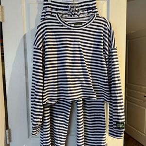Daily Drills Navy Striped Set